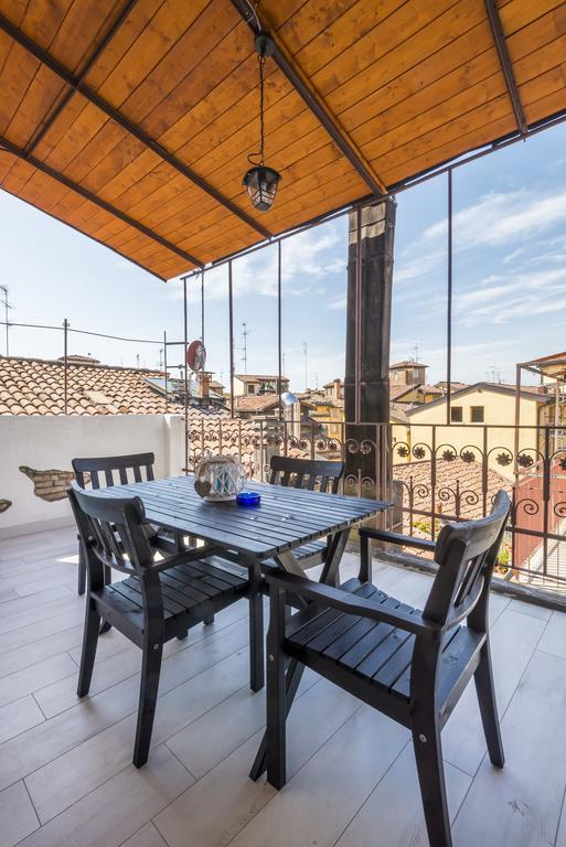 Appartement Attico Del Duomo à Modène Extérieur photo