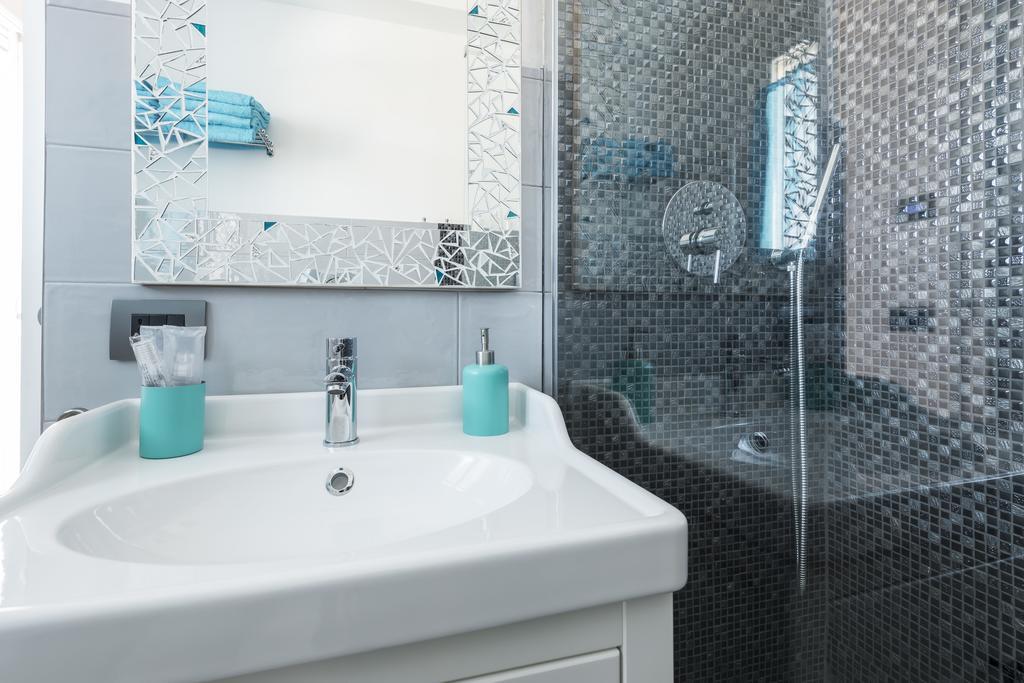 Appartement Attico Del Duomo à Modène Extérieur photo